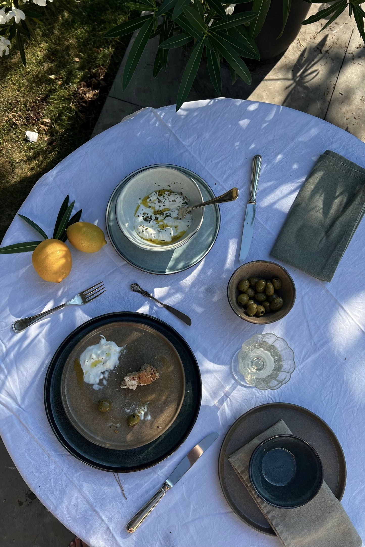 HOW TO | Alfresco dining