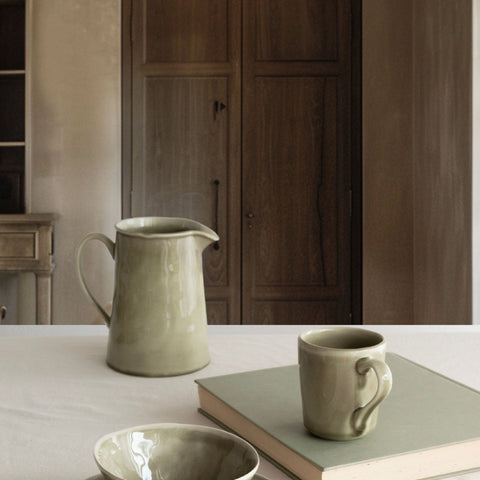 Organic jug olive