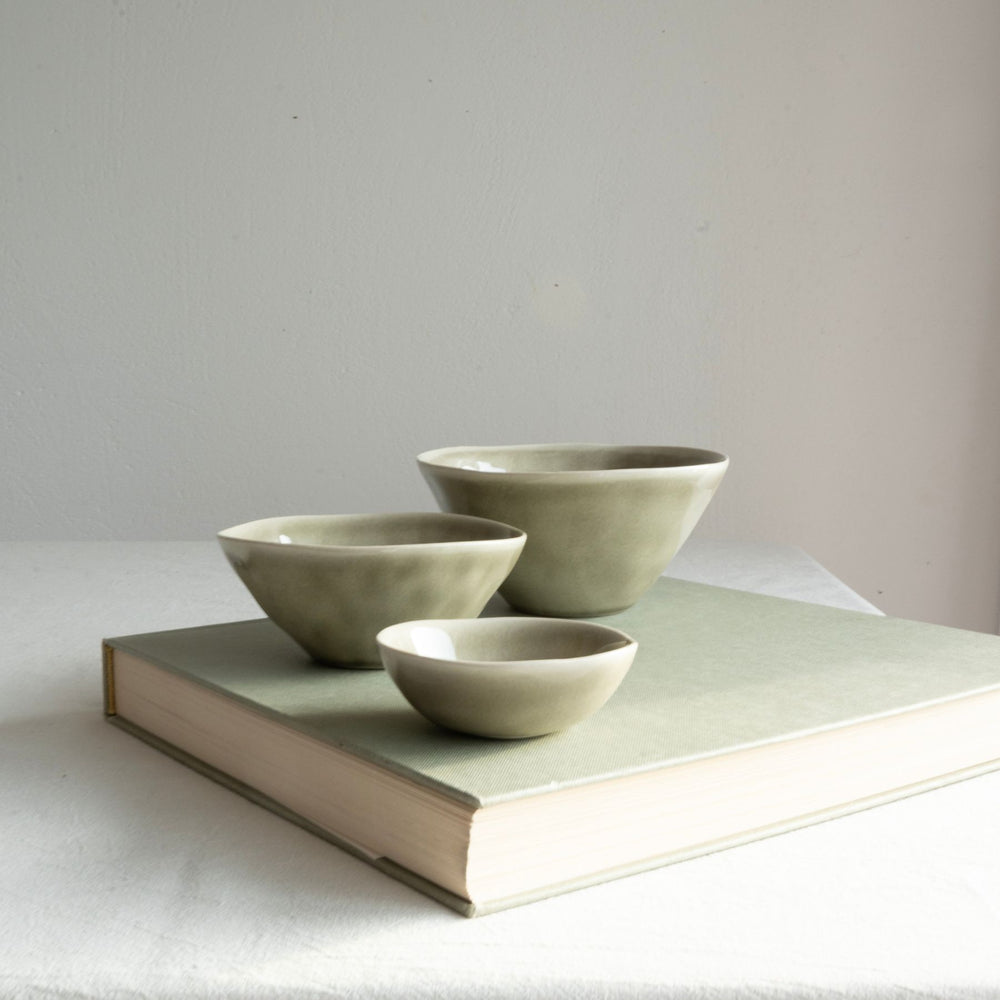 
                      
                        Organic Bowl 14 cm Olive
                      
                    