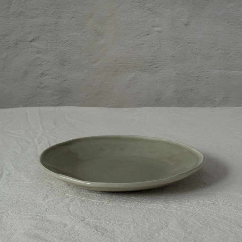 
                      
                        Bord 21,5 cm Olijf
                      
                    