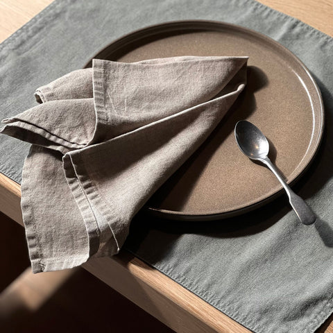 Linen-double sided placemet Green/Grey from Dutch Rose Amsterdam