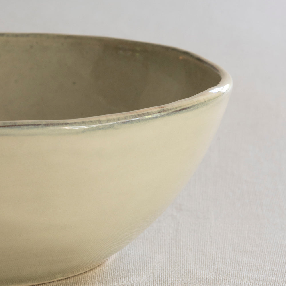 
                      
                        Organic bowl cream, Ø 23 cm
                      
                    