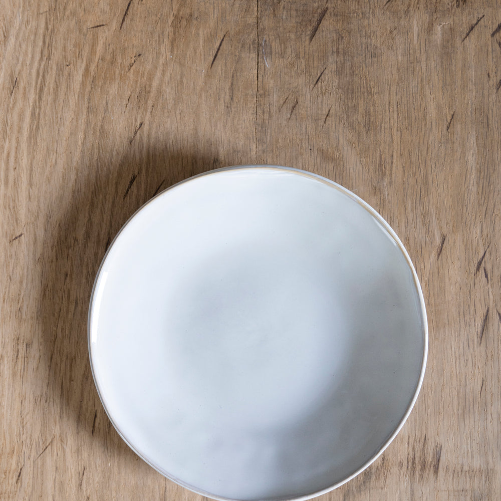 
                      
                        Organic plate white, Ø 21.5 cm
                      
                    