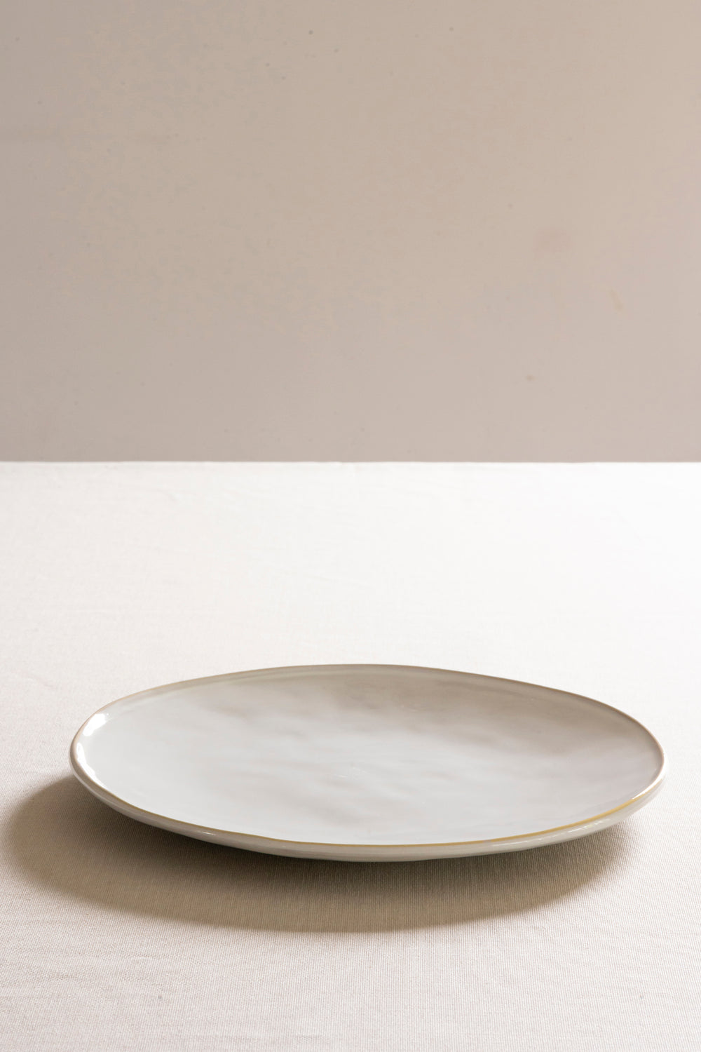 Organic plate white, Ø 26.5 cm