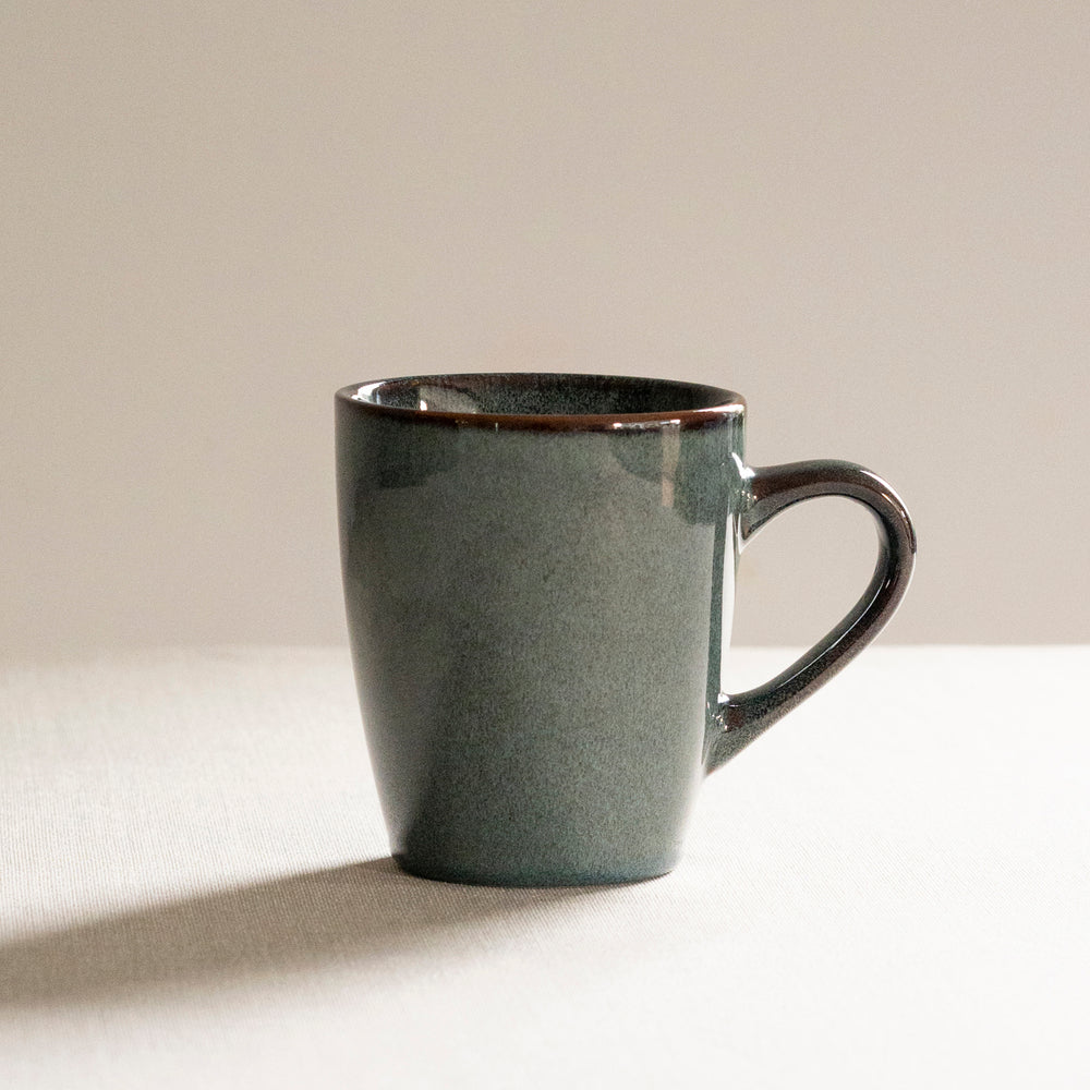 
                      
                        Serenity Becher blau
                      
                    