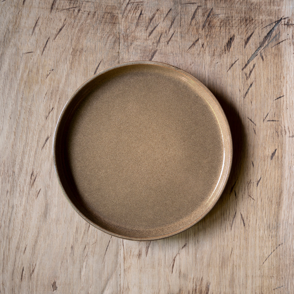 
                      
                        Serenity plate camel, Ø 21 cm
                      
                    